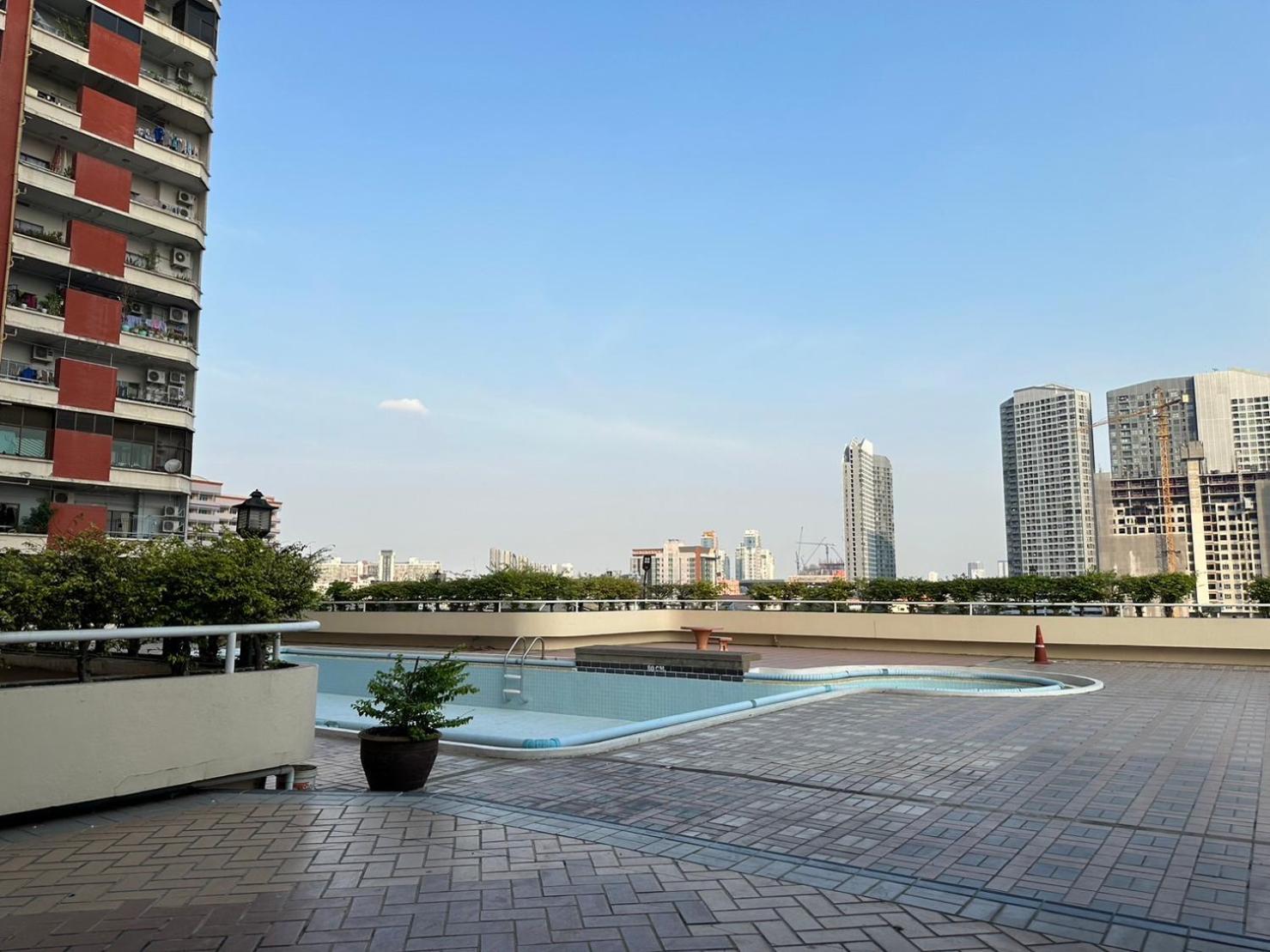 Bitec Bangna Bkk Aparthotel Банкок Екстериор снимка